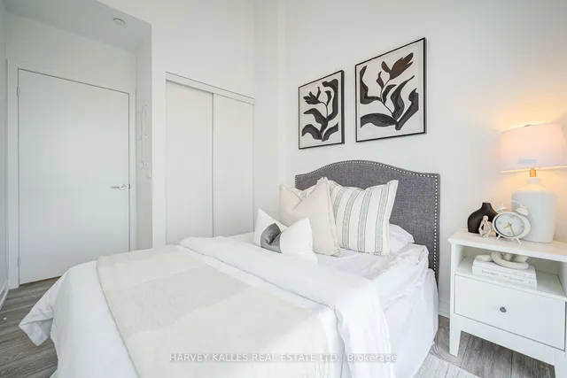 Additional image 33 of 2020 Bathurst St Unit PH05