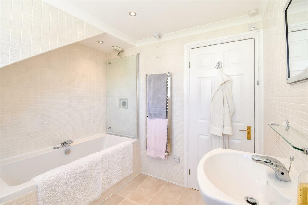 Additional image 17 of Beach Road, Swanbridge, Penarth