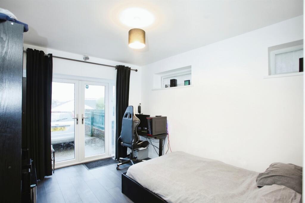 Additional image 8 of St. James Close, Maesycwmmer, Hengoed