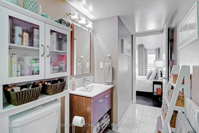 Additional image 18 of 80 Esther Lorrie Dr Unit 319