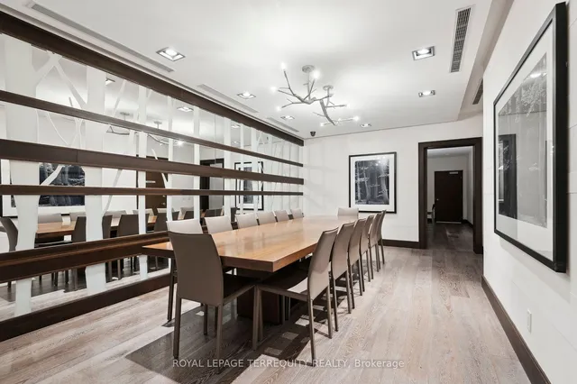 Additional image 25 of 35 Brian Peck Cres Unit 321