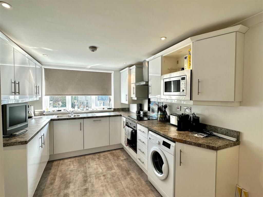 Additional image 20 of Rivermouth Court, Main Road, Ogmore-by-Sea, CF32 0PD