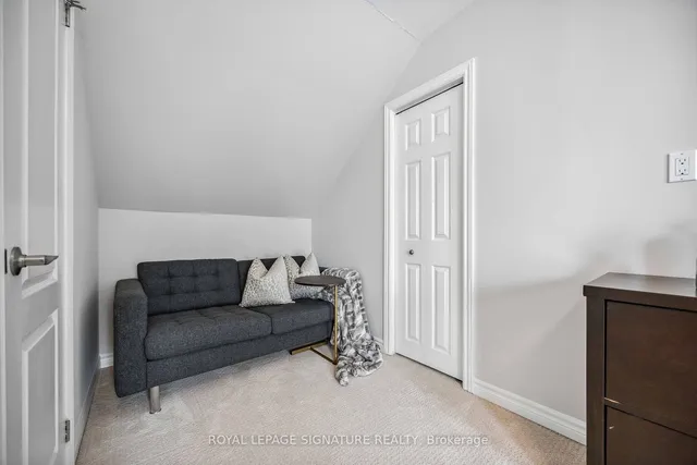 Additional image 19 of 1318 Dundas St