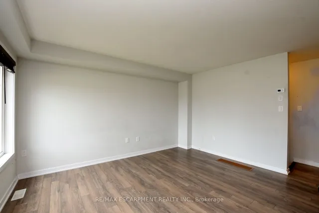 Additional image 8 of 50 Sherway Dr