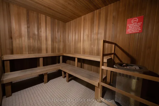 Additional image 2 of 320 Richmond St Unit 208