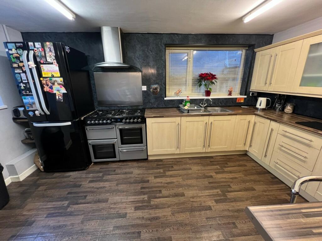 Additional image 5 of Oak Street Treorchy - Treorchy