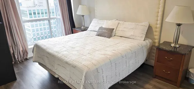 Additional image 19 of 250 Wellington St Unit 1435