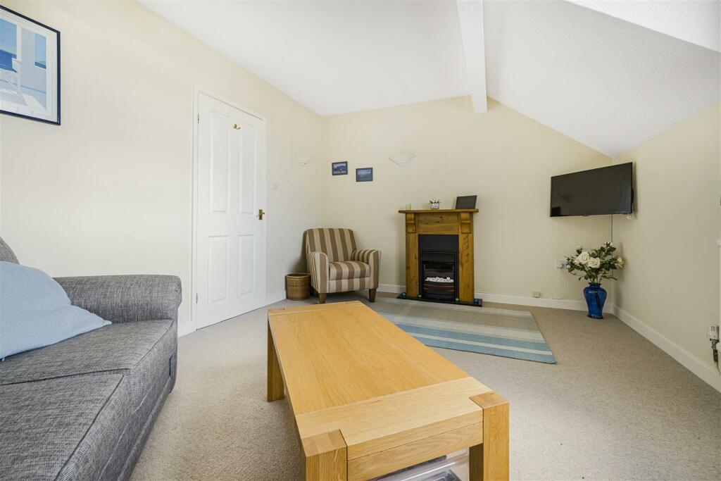 Additional image 4 of Hopyard Meadow, Cowbridge