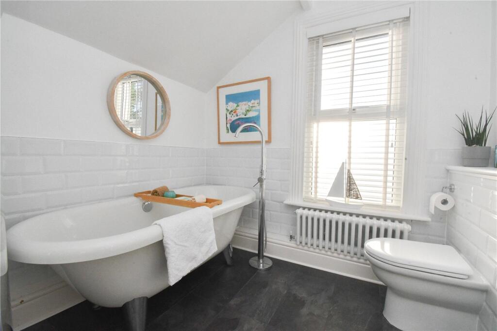 Additional image 28 of Grove Avenue, Heswall, Wirral