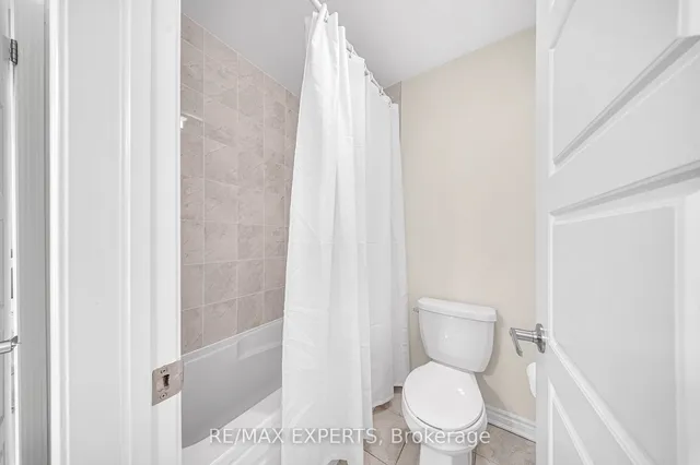 Additional image 34 of 668 Kennedy Circ