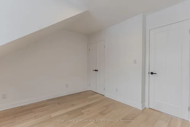 Additional image 26 of 21 Meander Clse