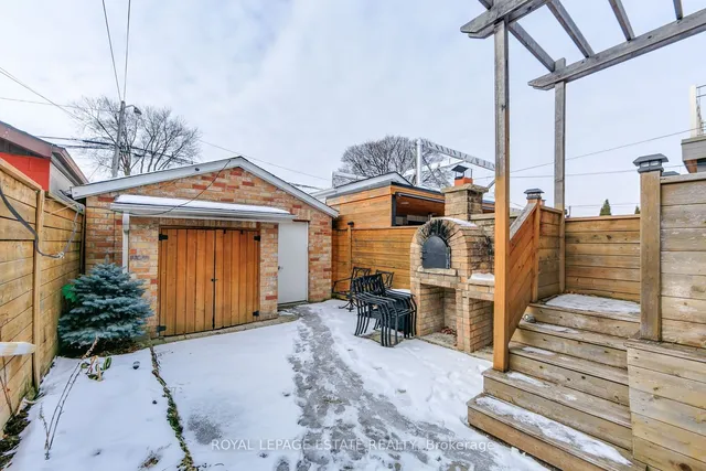 Additional image 38 of 438 Maybank Ave