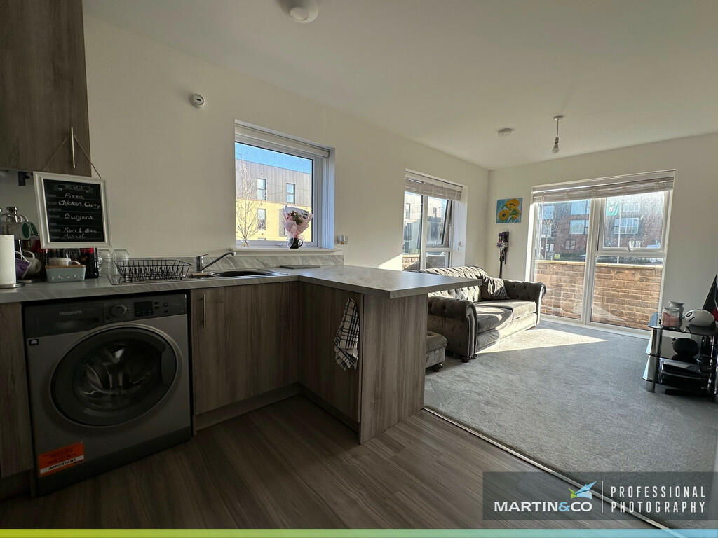 Additional image 5 of Dol Glaswg, Capel Llanilltern