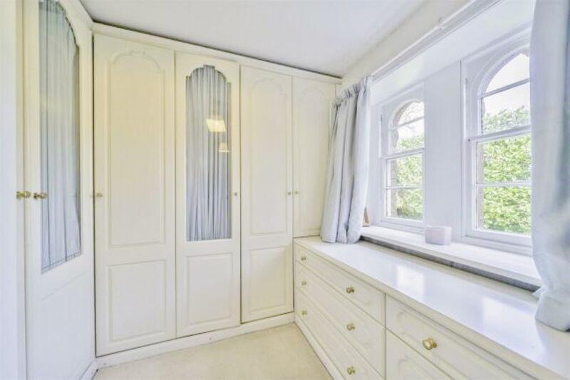 Additional image 20 of Birkenhead Road, Willaston, Cheshire