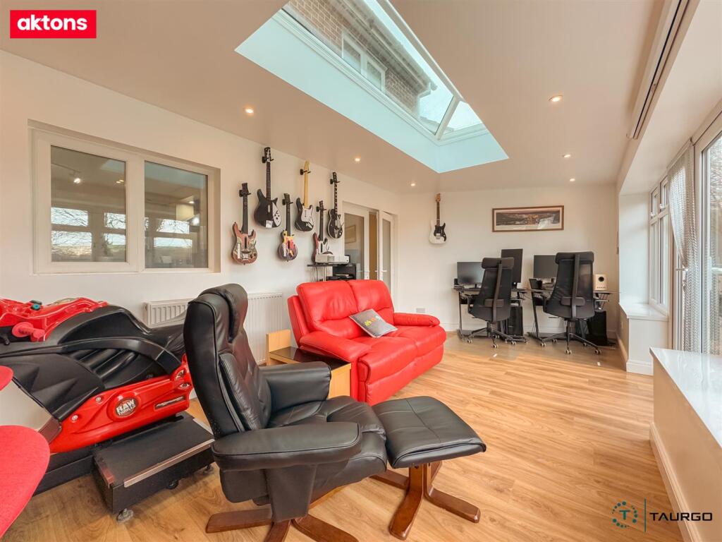 Additional image 8 of Skomer Island Way, Caerphilly