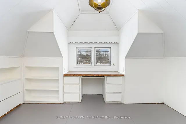 Additional image 23 of 166 Rothsay Ave