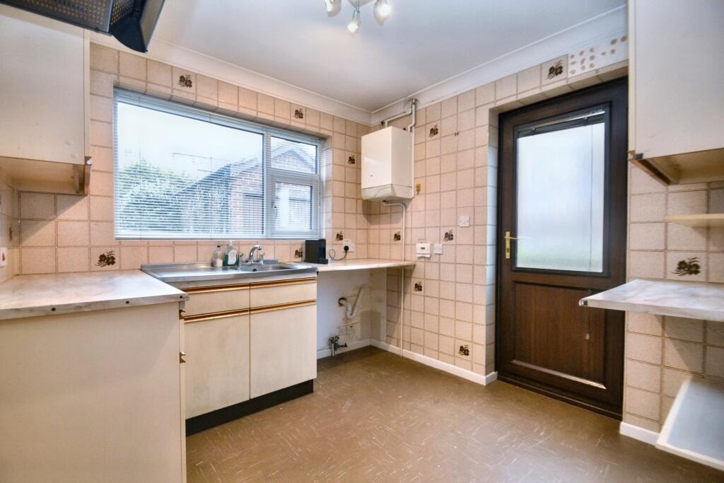 Additional image 5 of Broadstone