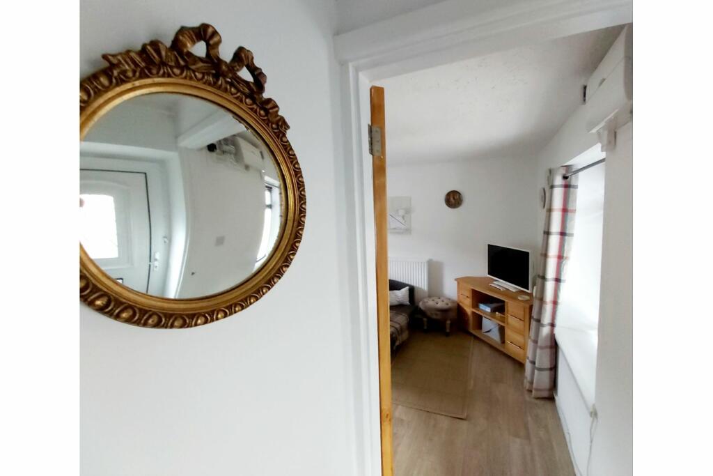 Additional image 9 of Cardiff Road, Treharris, CF46