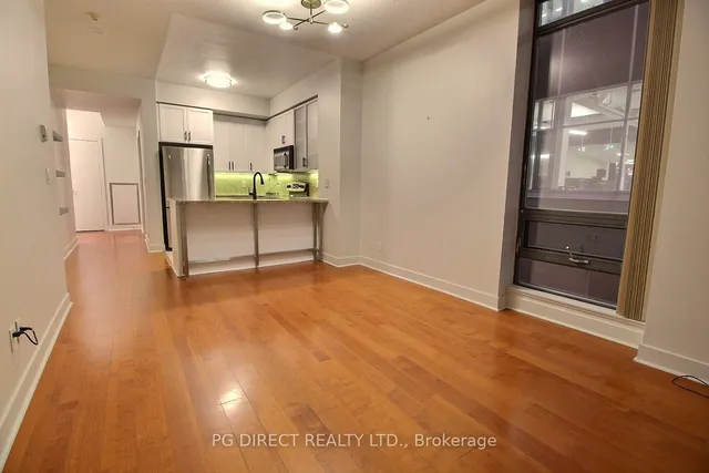 Additional image 9 of 438 King St Unit 604