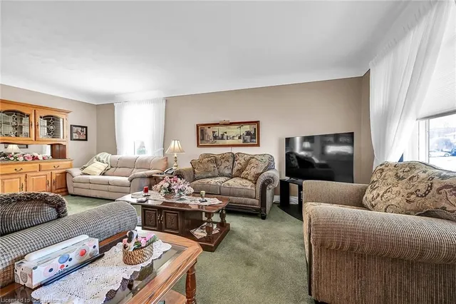 Additional image 6 of 46 Mountain Ave