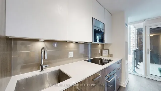 Additional image 9 of 17 Dundonald St Unit 607