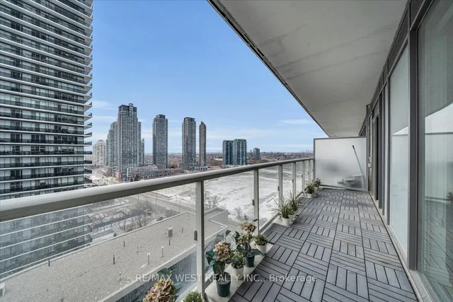 Additional image 16 of 56 Annie Craig Dr Unit 1704