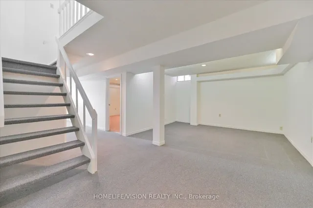 Additional image 32 of 23 Copthorne Ave