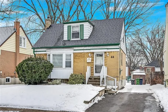 Additional image 43 of 44 Patika Ave