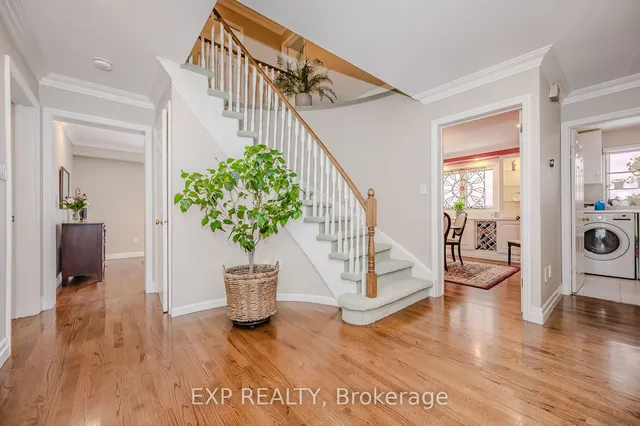 Additional image 4 of 705 Robertson Cres