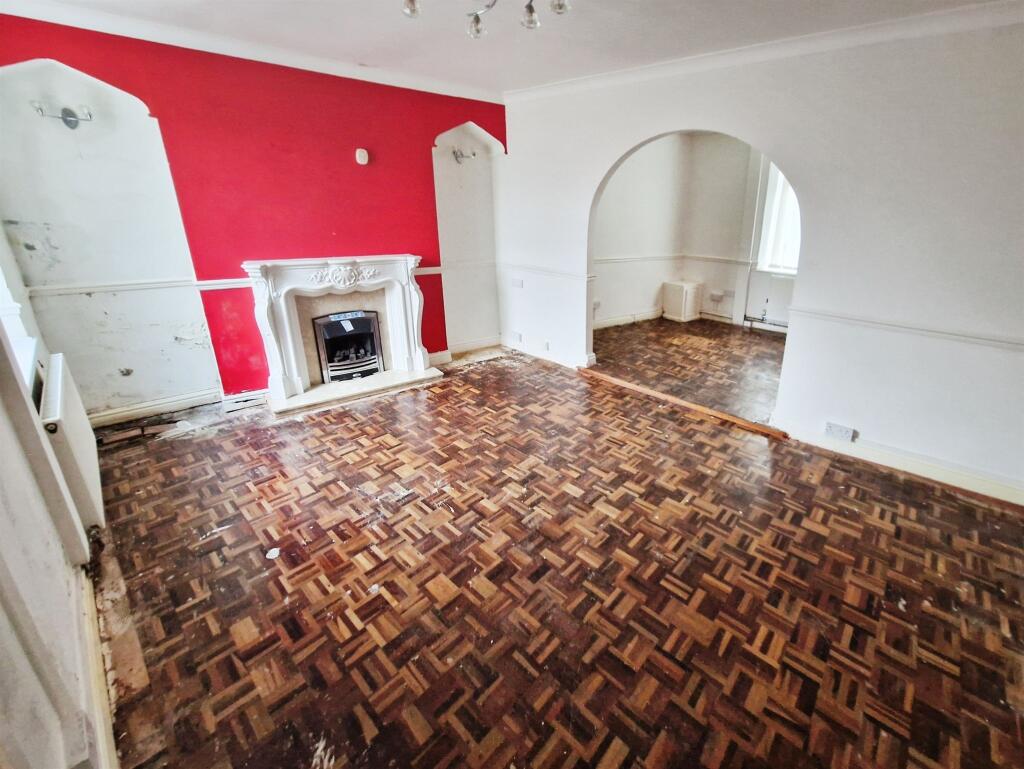 Additional image 4 of Regent Street, Ferndale