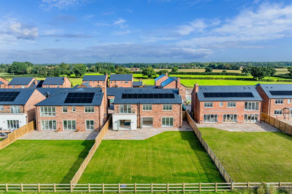 Additional image 22 of Belgrave Garden Mews, Pulford, Chester