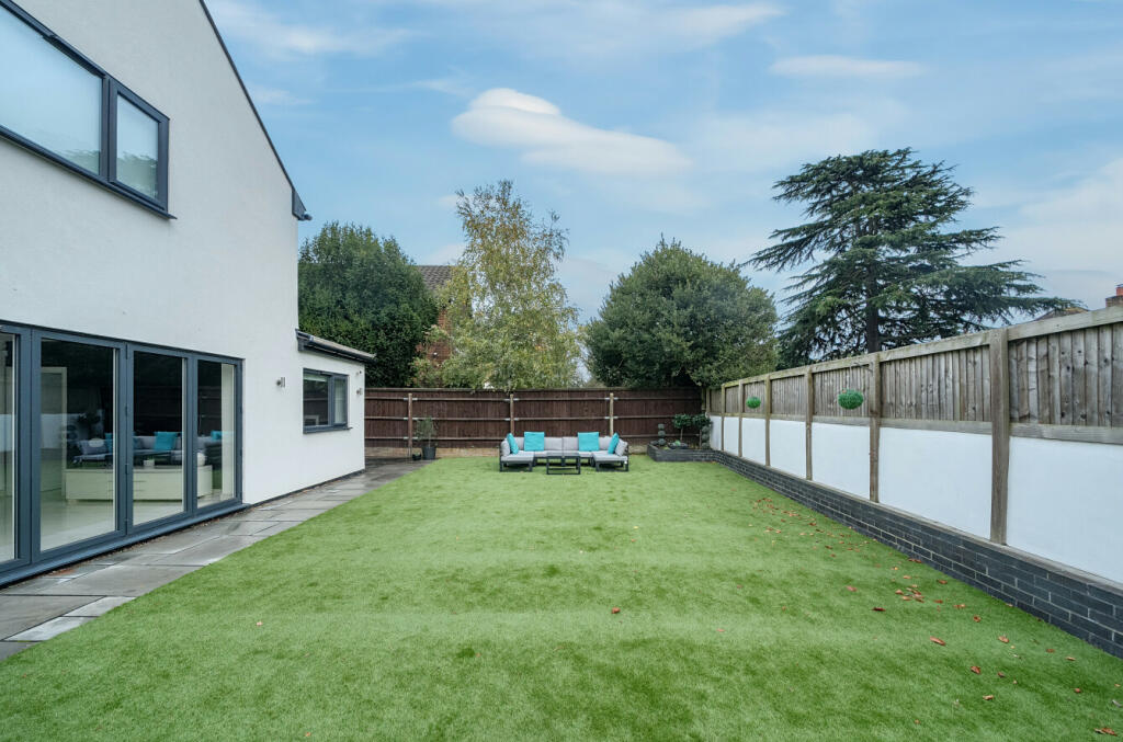 Additional image 24 of Southborough Road, Bromley, BR1