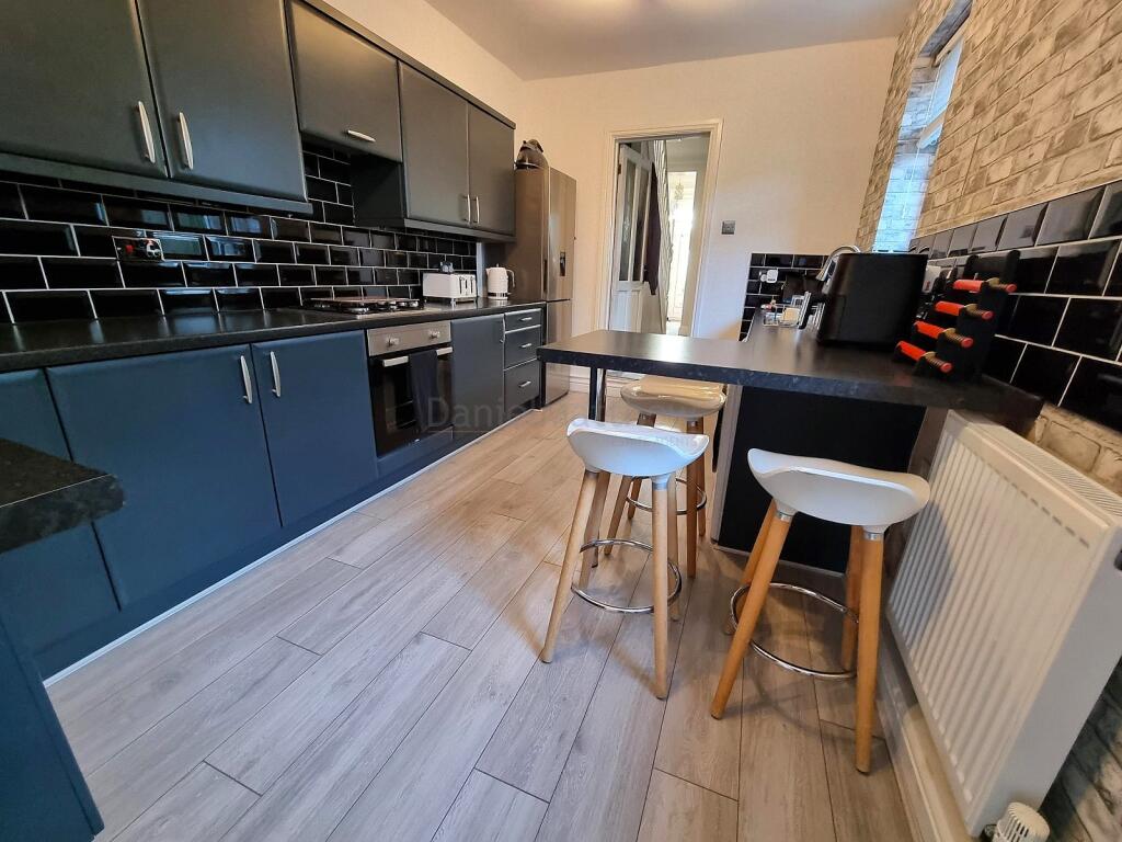 Additional image 4 of Coldbrook Road East, Barry, The Vale Of Glamorgan. CF63 1NG