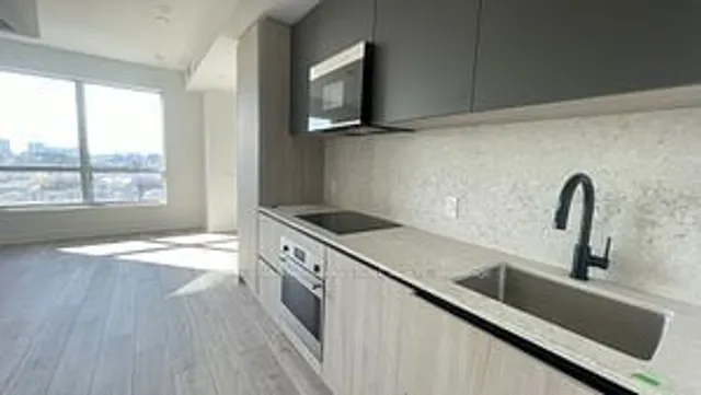 Additional image 7 of 108 Peter St Unit 2011