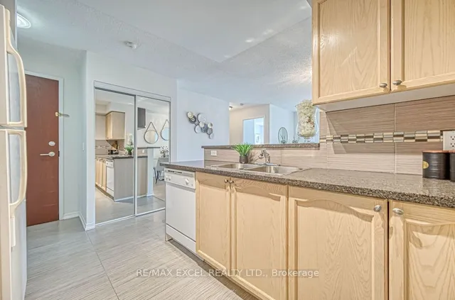 Additional image 7 of 28 Olive Ave Unit Ph07