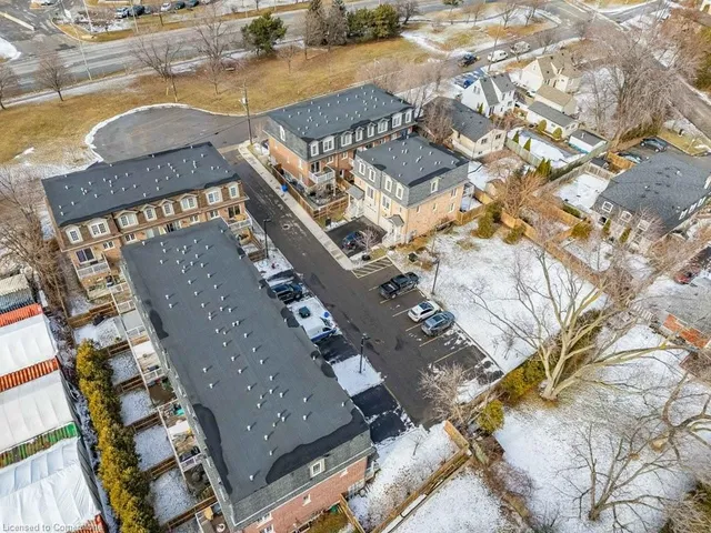 Additional image 43 of 2220 Queensway Dr Unit 13