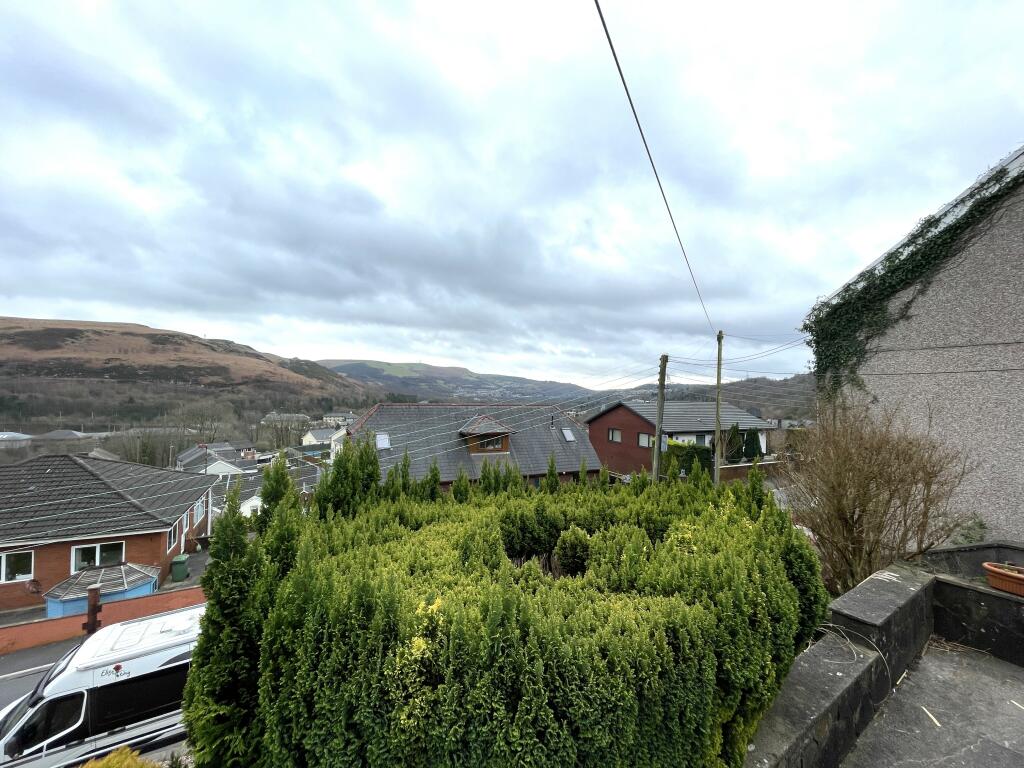 Additional image 38 of Bali-Hai, Salisbury Road, Abercynon, Mid Glamorgan, CF45 4BE