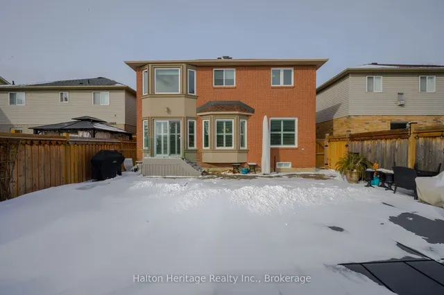 Additional image 32 of 32 Waterwheel Cres
