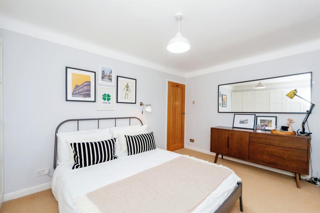 Additional image 12 of Curzon Park South, Chester