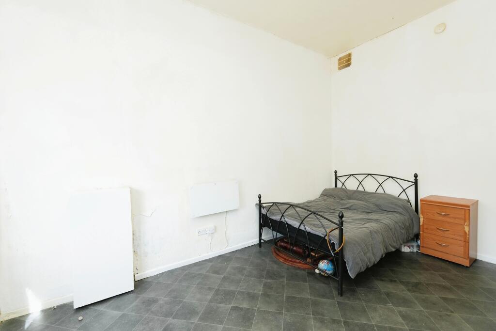 Additional image 14 of 40 Liscard Road, Wallasey, CH44