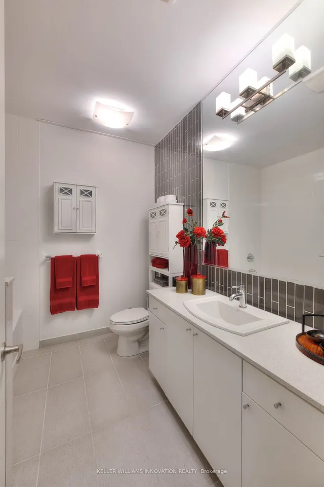 Additional image 33 of 112 Benton St Unit 224