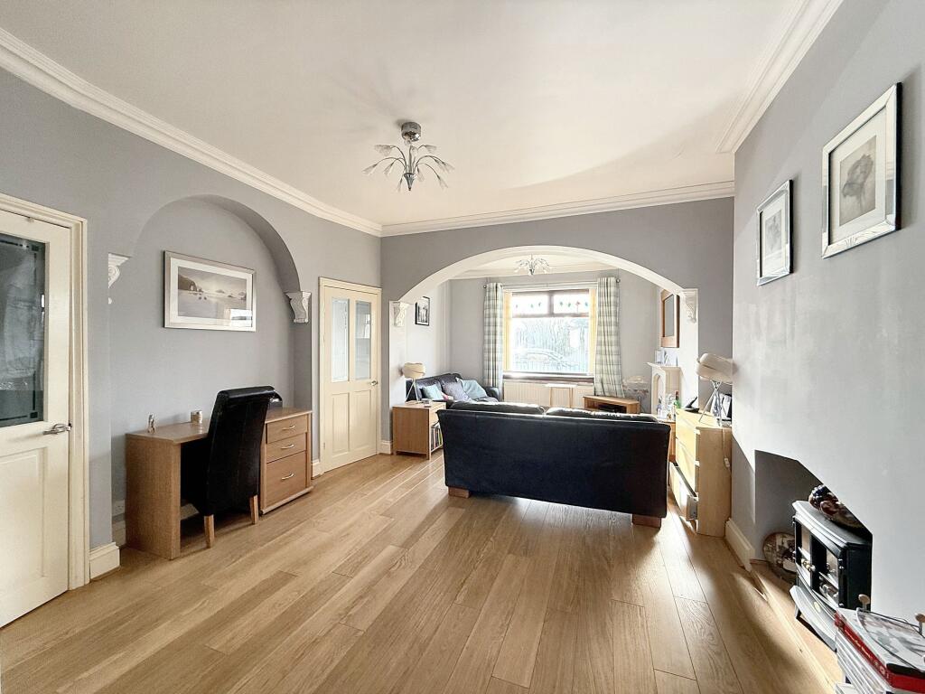 Additional image 8 of Oxford Street, Gelligaer, CF82