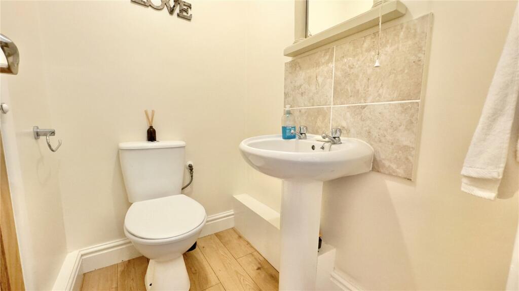 Additional image 13 of Telegraph Road, Heswall, Wirral, CH60