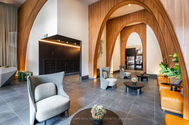 Additional image 22 of 270 Dufferin St Unit 329