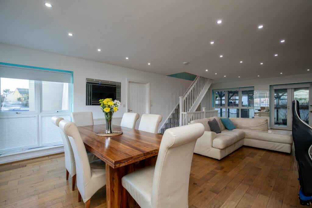 Additional image 17 of Duffryn Oaks Drive, Pencoed, CF35
