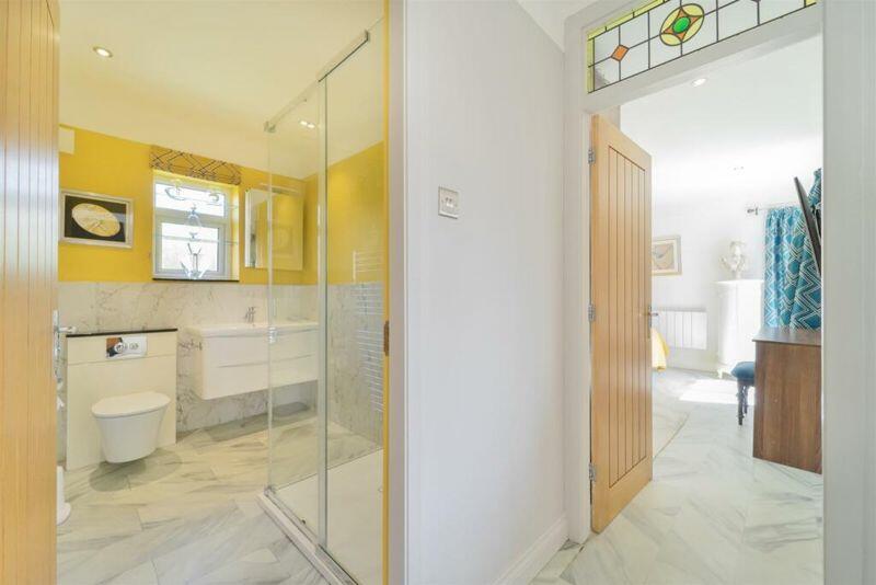 Additional image 18 of Telegraph Road, Heswall, Wirral