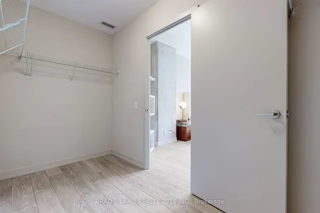 Additional image 19 of 458 Richmond St Unit 1702