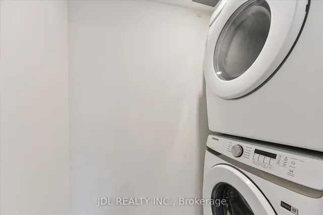 Additional image 26 of 260 Twelfth St Unit 12