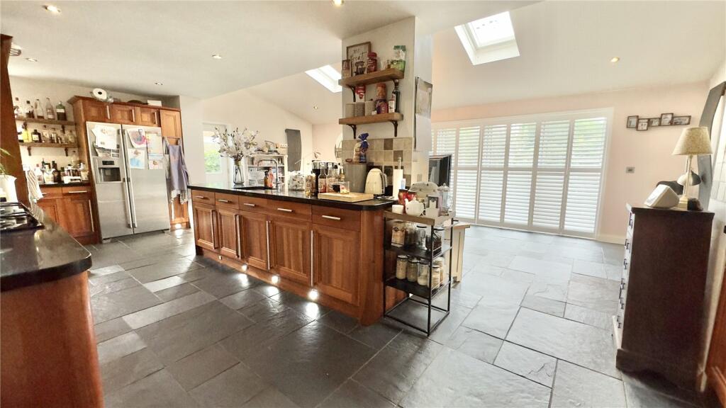 Additional image 2 of Fulford Park, Moreton, Wirral, CH46