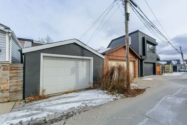 Additional image 39 of 438 Maybank Ave